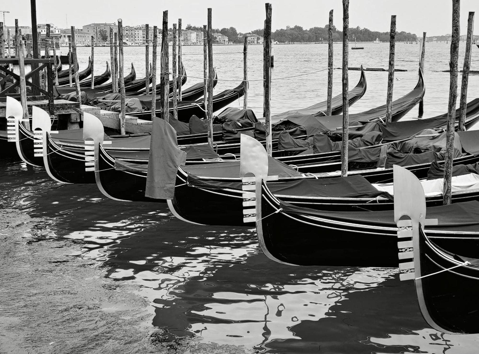 A Casa Di Peplis Apartment Venesia Bagian luar foto