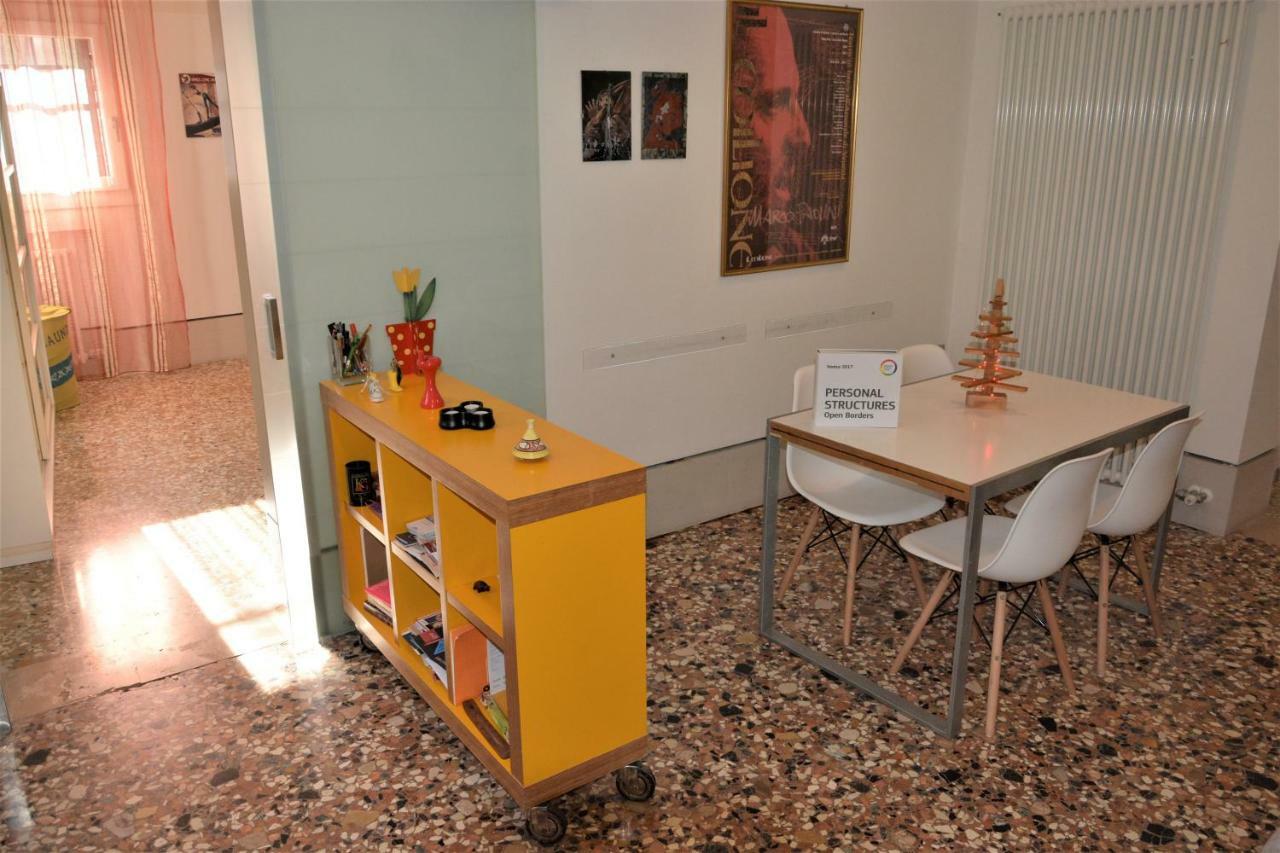 A Casa Di Peplis Apartment Venesia Bagian luar foto